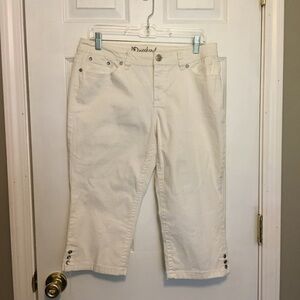ND Weekend 12P NWT White Cropped Cotton Jeans